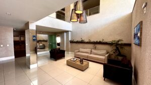 Apartamento no Condomínio Le Monde