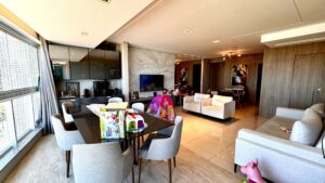 Apartamento no Condomínio Le Monde