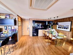 40c1f3db-c917-4c39-983f-3e9298a75f50